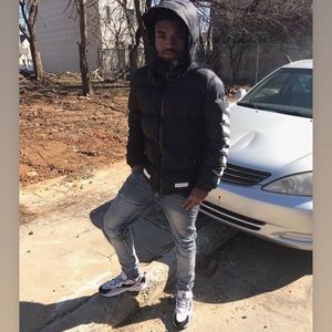 Meet your Posher, 🥶markez🥶